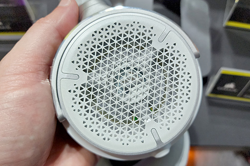 ���������꡼ No.005�Υ���ͥ������ / ��TGS2023�Ϲ���̤ȯɽ�γ����������ޡ������إåɥ��åȡ�VIRTUSO PRO�פ�Corsair�֡�����Ÿ����