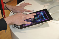 ���������꡼ No.013�Υ���ͥ������ / �ۿ�����11��24����4�Ĥ�MUSIC PACK��ȯɽ���줿iPad�������ץ��REFLEC BEAT plus�פ�ȯɽ����桼�����θ����ݡ��� 