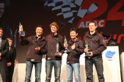 ꡼ No.001 | ֥ġꥹץGTǥߡɥĤǳŤ줿졼ͥ