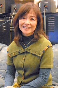 画像ギャラリー No.005のサムネイル画像 / 「サムライ&ドラゴンズ」のPVでナレーションを務めた,三ツ矢雄二さんと日髙のり子さんに単独インタビュー。“グレーゾーン”なセリフにも要注目?