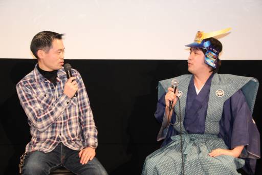 画像ギャラリー No.031のサムネイル画像 / 「サムライ&ドラゴンズ」の「ファンミーティング2013冬」レポート。「閃乱カグラ SHINOVI VERSUS」「SOUL SACRIFICE」とのコラボが発表に