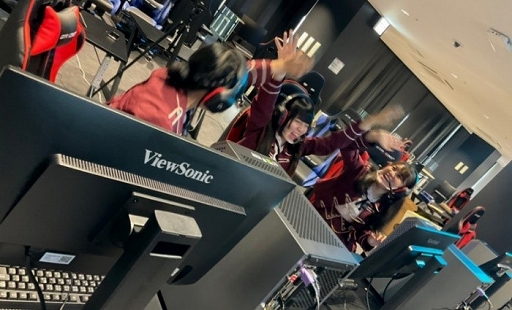 ���������꡼ No.002�Υ���ͥ������ / ������e���ݡ��ıѲ��å�å���ˡ֥ե����ȥʥ��ȡפΥ�å����ɲ�