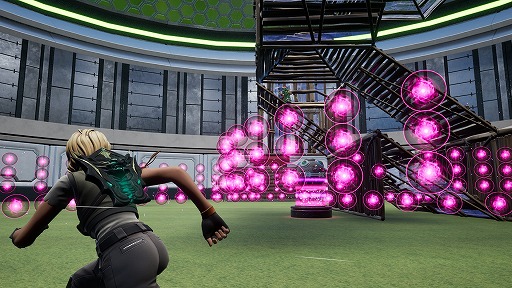 ���������꡼ No.004�Υ���ͥ������ / �֥ե����ȥʥ��ȡ׿����ꥨ���ƥ��֥ޥåס�BARRAGE ARENA 3v3�פ������ˡ�����STG�Τ褦�ʥ����󥰤��θ����Ǥ���