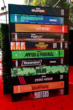 ���������꡼ No.008�Υ���ͥ������ / �֥ե����ȥʥ��ȡסߡ֥��롦�ӥ�פ��¸����ȼ���줿����ץ����ɾ�ǲ��ݡ��ȡ������ƥ����δ��Ĥ���뻣�����äȤ�