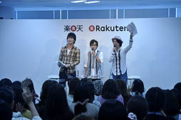 画像ギャラリー No.006のサムネイル画像 / 収録での裏話も披露? 豊永利行さん,細谷佳正さん,木村良平さんが登場した「カスタムドライブ」のトークイベントをレポート