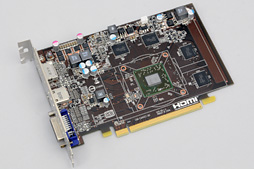 画像集#010のサムネイル/AMD未発表のGPU「Radeon HD 7730」を試す。「Cape Verde LE」は1万円以下の市場で存在感を示せるか
