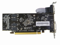 画像ギャラリー No.014のサムネイル画像 / まさかの「XP専用」。2001年デビューのGPU「Radeon 7000」を2基搭載してアナログ4画面出力対応のグラフィックスカードが発売