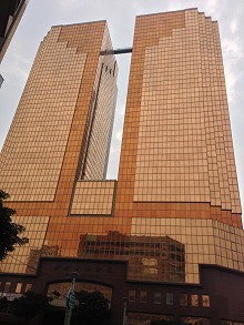 ꡼ No.002Υͥ / ԤοMMORPGDragon's ProphetפγȯRunewakerˬ䤷Ƥ