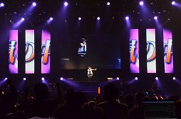 画像ギャラリー No.014のサムネイル画像 / スーパーロボット大戦20周年記念イベント「鋼の魂祭」昼の部をレポート。「第2次スーパーロボット大戦Z 再世篇」新PVも公開