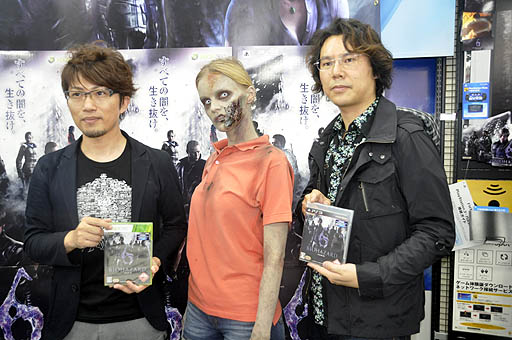 画像ギャラリー No.009のサムネイル画像 / リズのゾンビ登場に会場は騒然? ついに発売された人気サバイバルホラー最新作「バイオハザード6」の発売記念イベントをレポート