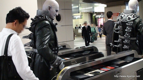 画像ギャラリー No.009のサムネイル画像 / 秋葉原に出現した“追跡者”タイラントを追跡してみたら,意外な一面が見られた。ハッシュタグ「#タイラント隊」でその動向をチェックしよう