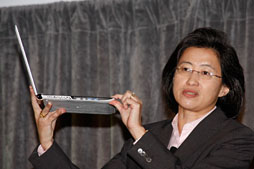 画像ギャラリー No.005のサムネイル画像 / AMD,2013年には次世代GPU「Sea Islands」とAPU「Kaveri」などを投入へ