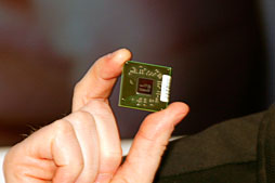 画像集#010のサムネイル/AMD，2013年の製品ロードマップを刷新。クアッドコアx86 SoCやTrinity後継，Radeon HD 8000Mシリーズの概要を明らかに