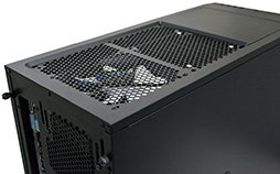 画像ギャラリー No.004のサムネイル画像 / サイコム,CPUとGPUを簡易液冷化したゲームPCを静音PCケースに変更