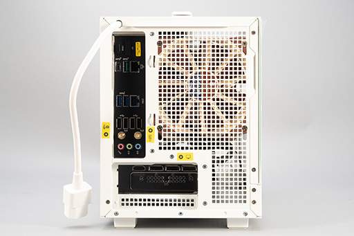 画像ギャラリー No.014のサムネイル画像 / 小さくて静かで高性能! サイコムのゲームPC「G-Master Velox Mini B860」は,ゲームPC初心者にもピッタリの相棒だ【PR】