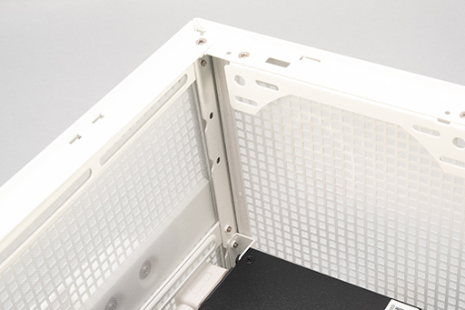 画像ギャラリー No.015のサムネイル画像 / 小さくて静かで高性能! サイコムのゲームPC「G-Master Velox Mini B860」は,ゲームPC初心者にもピッタリの相棒だ【PR】