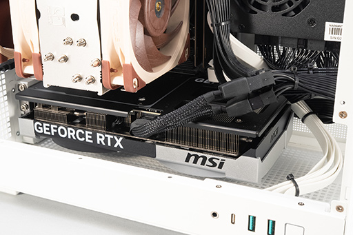 画像ギャラリー No.019のサムネイル画像 / 小さくて静かで高性能! サイコムのゲームPC「G-Master Velox Mini B860」は,ゲームPC初心者にもピッタリの相棒だ【PR】