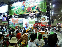 画像ギャラリー No.012のサムネイル画像 / 「ポケットモンスターブラック2・ホワイト2」が大人気。幕張メッセで開催された「次世代ワールドホビーフェア'12 Summer」をレポート