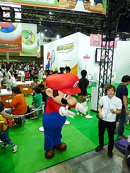 画像ギャラリー No.014のサムネイル画像 / 「ポケットモンスターブラック2・ホワイト2」が大人気。幕張メッセで開催された「次世代ワールドホビーフェア'12 Summer」をレポート