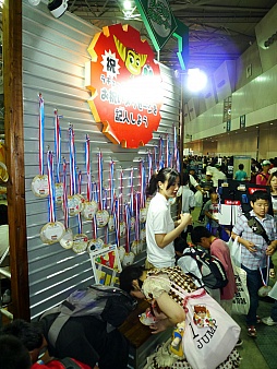 画像ギャラリー No.019のサムネイル画像 / 「ポケットモンスターブラック2・ホワイト2」が大人気。幕張メッセで開催された「次世代ワールドホビーフェア'12 Summer」をレポート