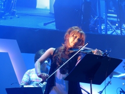 画像集#008のサムネイル/イトケンが「パズドラ」シリーズの楽曲を生演奏。「パズドラファン感謝祭2014」で開かれた“伊藤賢治スペシャルライブ2014”をレポート