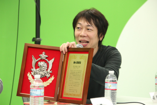 画像ギャラリー No.007のサムネイル画像 / 鈴木 裕氏をはじめ,寺田克也氏や佐藤 大氏ら当時の関係者達が「バーチャファイター」20年前と未来を語った 「黒川塾(十伍)」聴講レポート