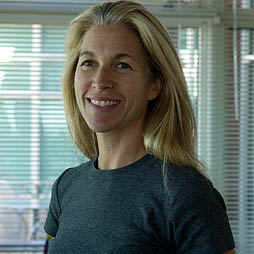 画像ギャラリー No.001のサムネイル画像 / 「シムシティ」について,ルーシー・ブラッドショー氏に質問。トラブルの原因は,そして対応策は,ソロプレイは可能になるのかなど,いろいろと聞いた