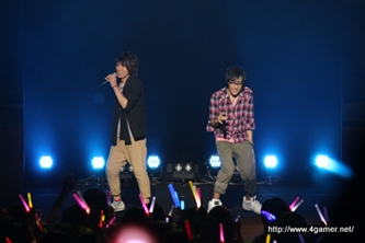 画像ギャラリー No.006のサムネイル画像 / 「ストラバ2(仮)」の制作決定も明らかに。渋谷に恋の嵐が吹き荒れた,イベント「STORM LOVER 夏恋嵐」夜公演をレポート