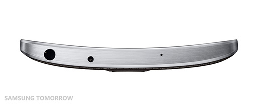 ���������꡼ No.003�Υ���ͥ������ / �����顣�����Τ��Ѷʤ������̤⤽��˹�碌�Ʊ���Ǥ��륹�ޥۡפ�Samsung��ȯɽ������̾���GALAXY ROUND��