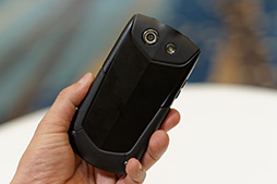 画像集#026のサムネイル/国内メーカーならではのチューニングに期待の「AQUOS SERIE」。KDDI 2014夏モデルスマートフォンテストレポート(後編)