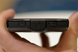 画像集#028のサムネイル/国内メーカーならではのチューニングに期待の「AQUOS SERIE」。KDDI 2014夏モデルスマートフォンテストレポート(後編)