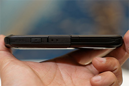 画像集#031のサムネイル/国内メーカーならではのチューニングに期待の「AQUOS SERIE」。KDDI 2014夏モデルスマートフォンテストレポート(後編)