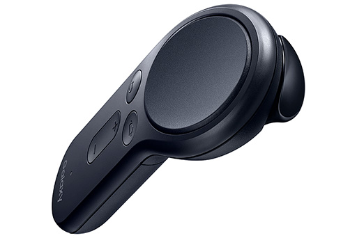 Samsung，スマホ向けVR HMD「Gear VR」と専用ワイヤレスコントローラの