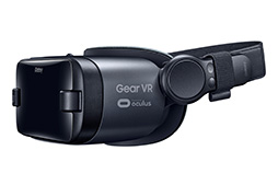 画像ギャラリー No.005のサムネイル画像 / Samsung,スマホ向けVR HMD「Gear VR」と専用ワイヤレスコントローラのセットモデルを5月23日発売。コントローラは単品売りもあり