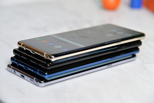 画像ギャラリー No.018のサムネイル画像 / Samsung,ペン入力対応スマートフォン「Galaxy Note8」発表。6.3インチなのに握れる,アスペクト比18.5:9の縦長有機ELパネルを搭載