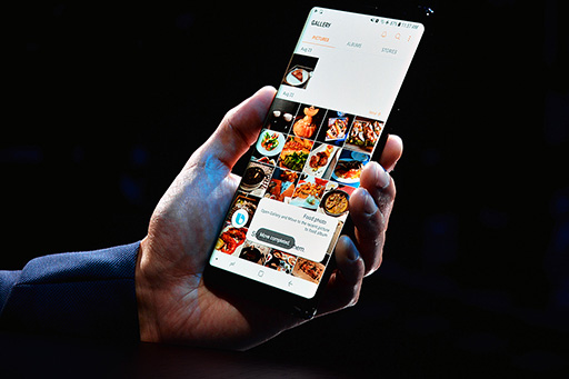 ���������꡼ No.023�Υ���ͥ������ / �ե���ؤδ��դ���Ϥޤꡤ������Ф���ͥ�����򥢥ԡ��뤷��Samsung��Galaxy Note8��ȯɽ���٥�ȥ�ݡ���