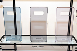 画像ギャラリー No.015のサムネイル画像 / Samsung渾身の新スマートフォン「Galaxy Note8」の実機をチェック。持ちやすさは良好だがゲームでは大きすぎることも