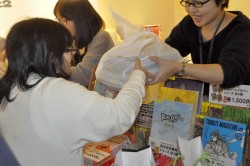 画像ギャラリー No.024のサムネイル画像 / 資料と共に振り返る「.hack」の11年。松山&新里氏が当時を語る「『.hack』シリーズ完全設定資料集」発売記念トーク&サイン会レポート