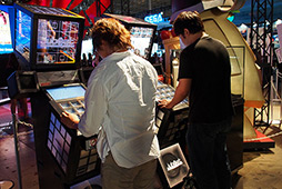 ꡼ No.006 | TGS 2012ϡjubeatץ꡼KONAMI֡·ǿjubeat saucerפXperiaǡjubeat plusפˤĤơǥ쥯ؤʹƤߤ