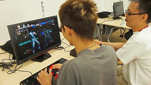 画像ギャラリー No.001のサムネイル画像 / 鉄拳のオンライン対戦はここまで進化した。発売までひと月を切った「鉄拳タッグトーナメント2」,メディア先行体験会レポート