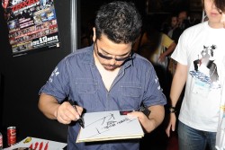 ꡼ No.008Υͥ / TGS 20123̾Ŵȥåץץ쥤䡼ˤǮ襤Mad Catz֡ΥȡåȥӥޥåࡼӡǤϤ