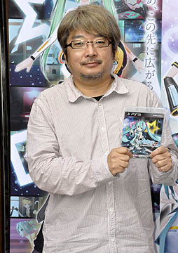 画像ギャラリー No.011のサムネイル画像 / 「初音ミク -ProjectDIVA- F」の発売記念抽選会が開催。プロジェクトマネージャーの内海 洋氏にいろいろな話を聞いた