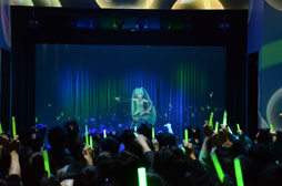 画像ギャラリー No.013のサムネイル画像 / 東京ジョイポリスが初音ミク一色に。「初音ミク -Project DIVA- F × 千本桜 in JOYPOLIS」のメディア向け内覧会をレポート