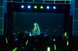 画像ギャラリー No.021のサムネイル画像 / 東京ジョイポリスが初音ミク一色に。「初音ミク -Project DIVA- F × 千本桜 in JOYPOLIS」のメディア向け内覧会をレポート