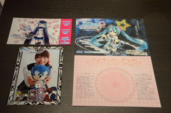 画像ギャラリー No.042のサムネイル画像 / 東京ジョイポリスが初音ミク一色に。「初音ミク -Project DIVA- F × 千本桜 in JOYPOLIS」のメディア向け内覧会をレポート