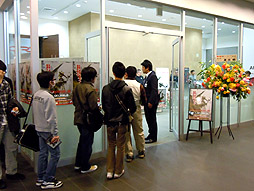 画像ギャラリー No.002のサムネイル画像 / 「クライシス 3」のゲームプロデューサーが本作の魅力を語り尽くす。プロフェット隊長も登場したファン感謝祭の模様をレポート