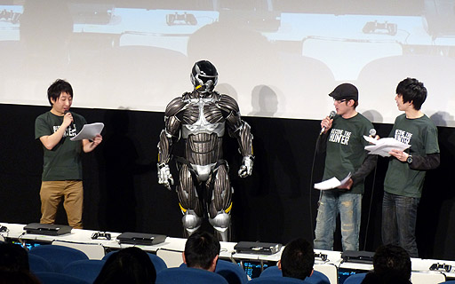 画像ギャラリー No.009のサムネイル画像 / 「クライシス 3」のゲームプロデューサーが本作の魅力を語り尽くす。プロフェット隊長も登場したファン感謝祭の模様をレポート