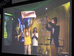 画像ギャラリー No.018のサムネイル画像 / USTREAMで1万人以上を熱狂させた「KONAMI Arcade Championship 2012」最終日。スーパープレイ続出に湧いた東京会場レポート