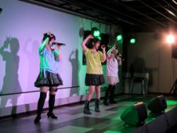 画像ギャラリー No.003のサムネイル画像 / 「ととモノ。 刻の学園」totomonoシークレット・ライブのレポートを公開