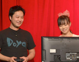 画像ギャラリー No.004のサムネイル画像 / 「メタルギア ライジング リベンジェンス」や「SOUL SACRIFICE」が披露された,アントニオ猪木さん主宰の生放送「一遊闘魂」をレポート